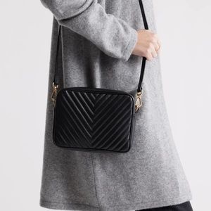 Quince Italian Leather Quilted Crossbody Bag in black NWT. Original dustbag incl